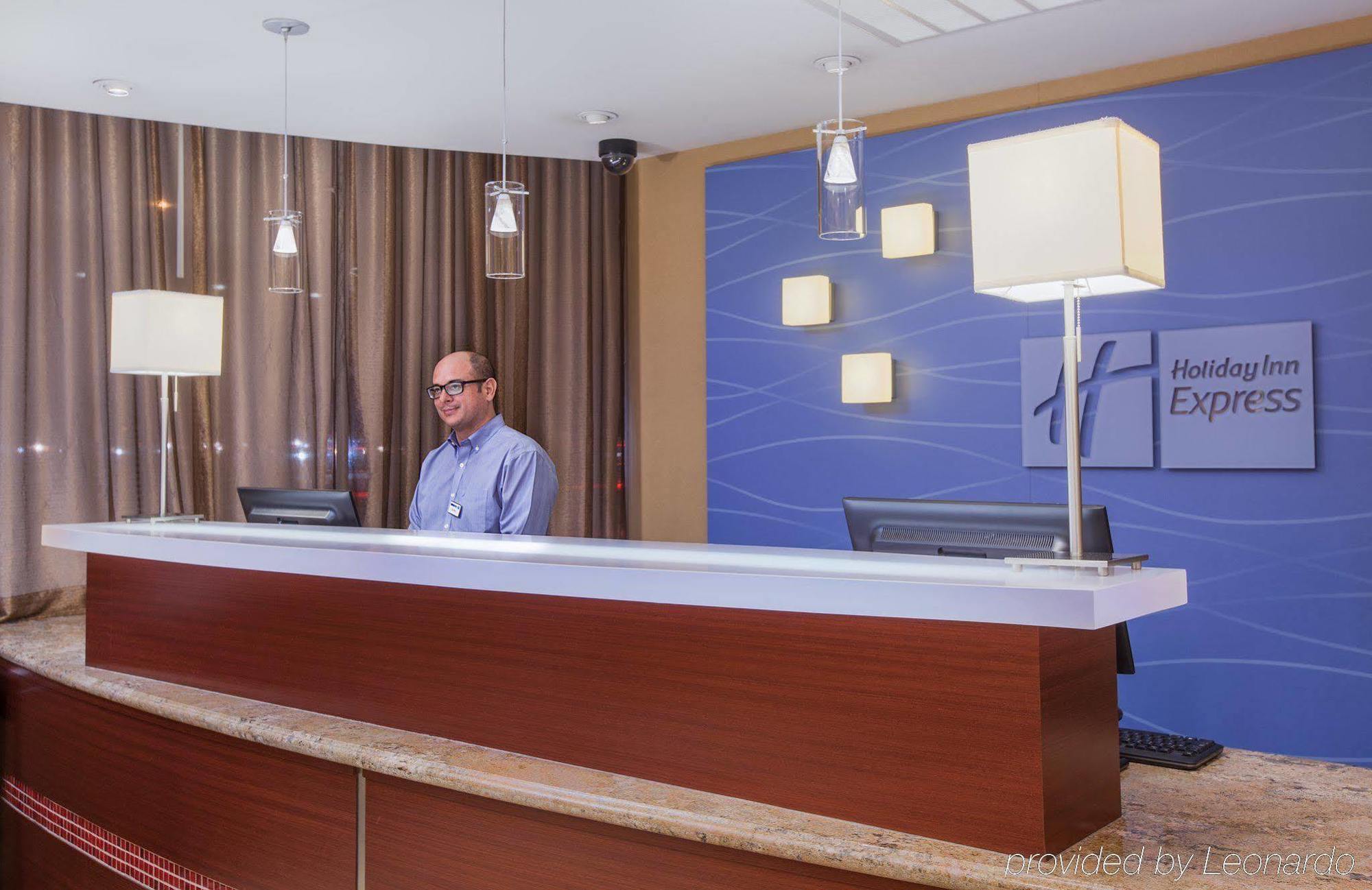Express West Angeles By Ihg 3* Los Angeles