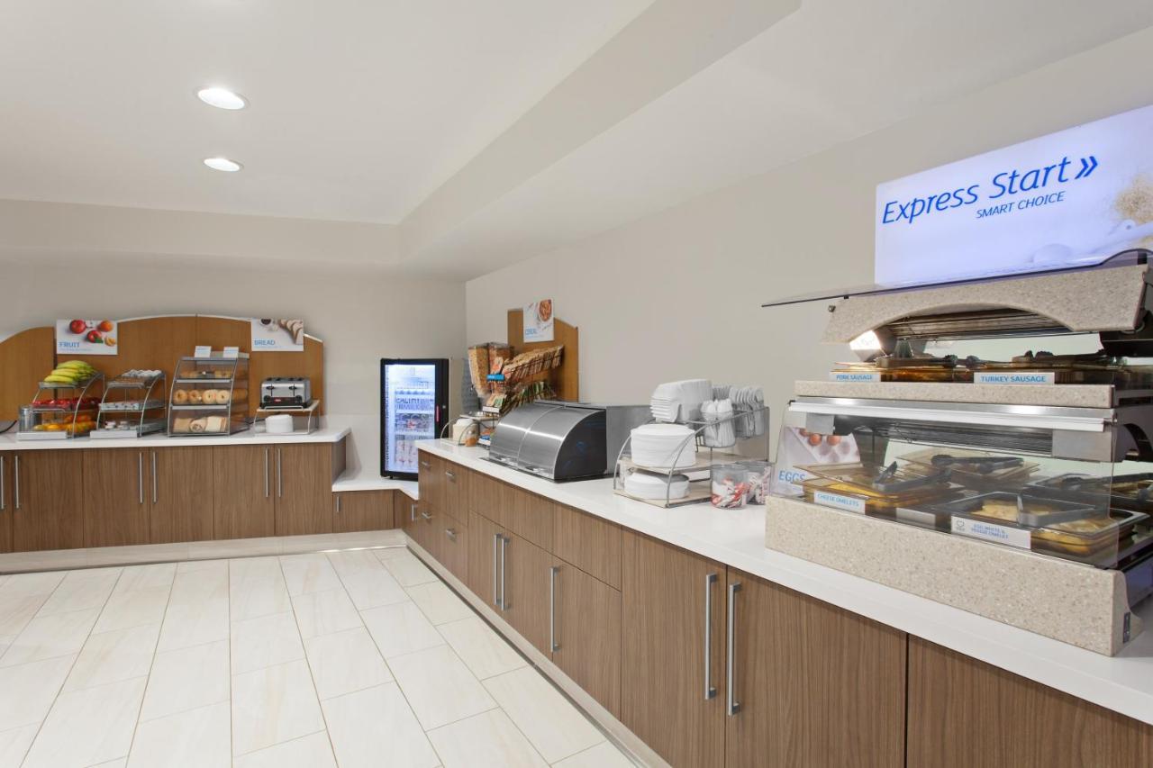 Express West Angeles By Ihg Hotel